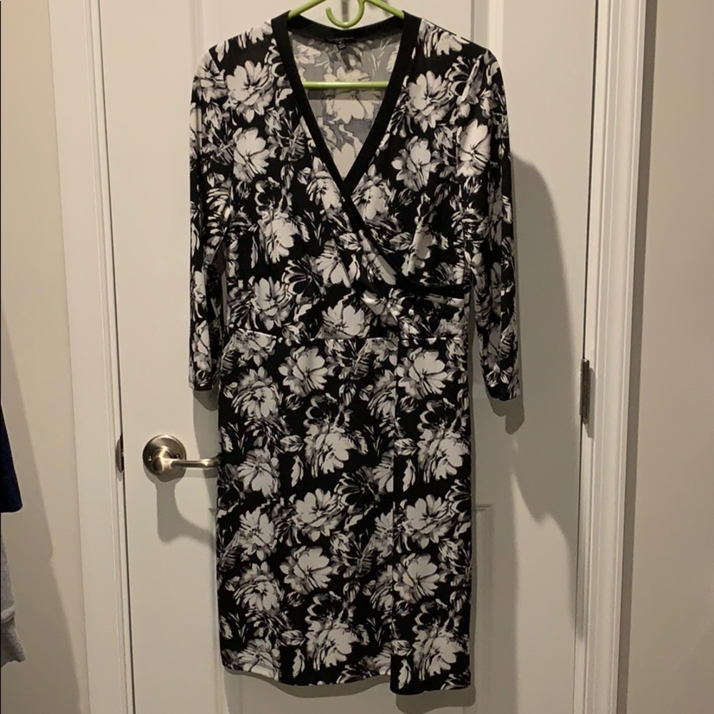 The Limited Womens size M Floral print dress